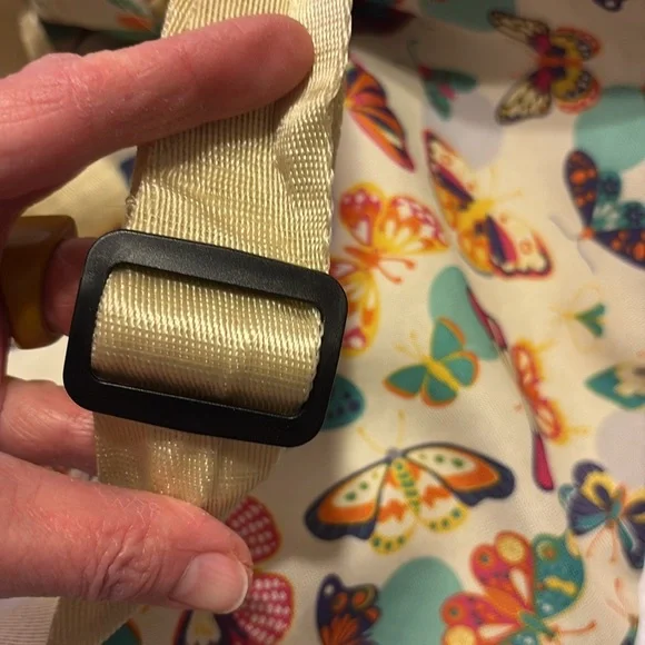 Lily Zen by Lily Bloom Butterfly Twister Morgan Weekender Bag. - Picture 13 of 13